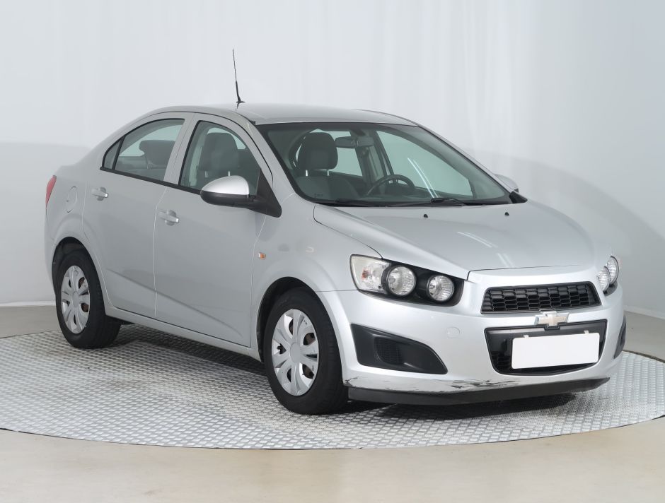 Chevrolet Aveo - 2012