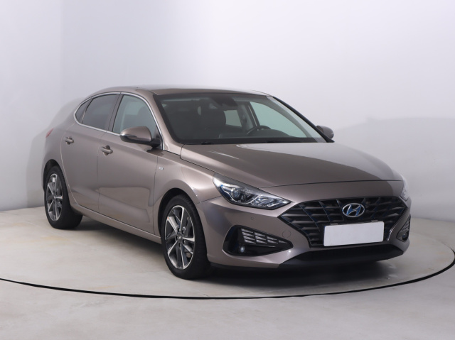 Hyundai i30 Fastback 2021