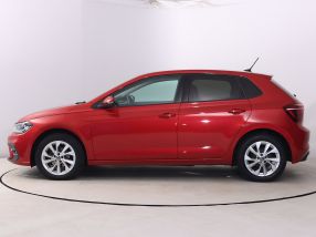 Volkswagen Polo - 2021