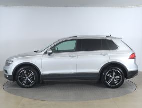 Volkswagen Tiguan - 2019