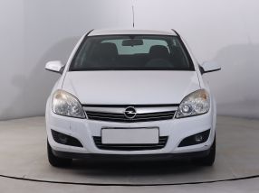 Opel Astra - 2009
