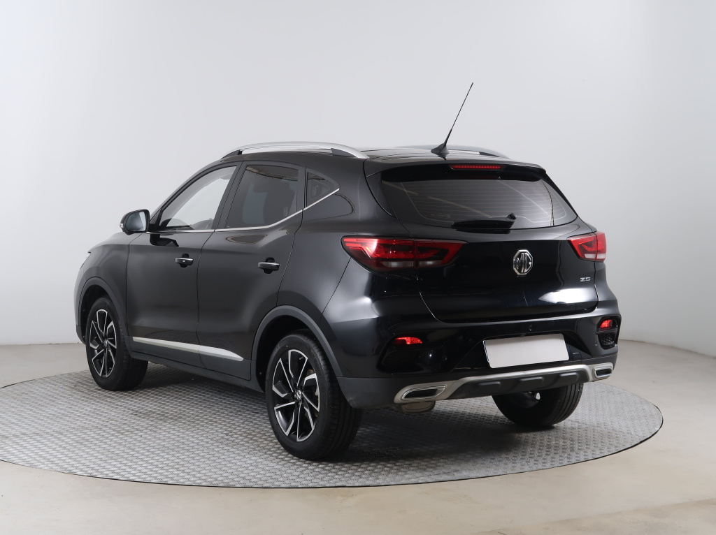 MG ZS SUV