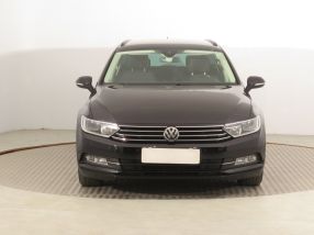 Volkswagen Passat - 2015