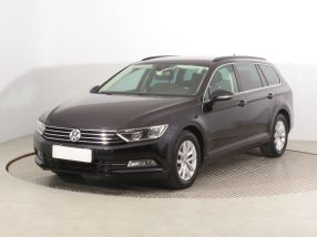 Volkswagen Passat - 2015