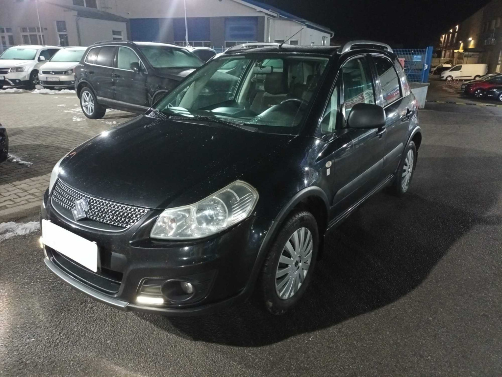 Suzuki SX4