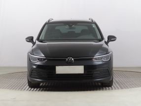 Volkswagen Golf - 2021