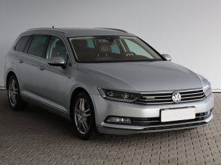 Volkswagen Passat, 2016