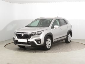 Suzuki SX4 S-Cross - 2025