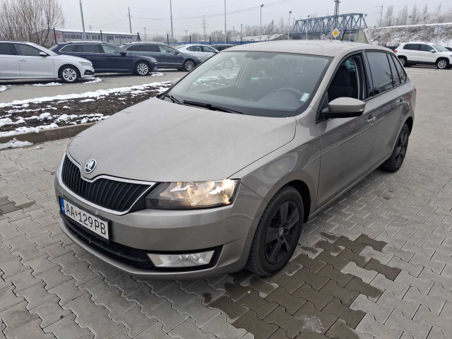 Škoda Rapid Spaceback 2016