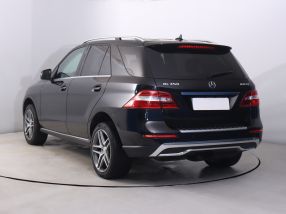 Mercedes-Benz ML - 2015