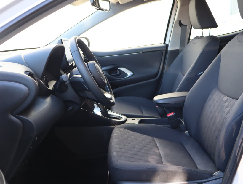 Toyota Yaris, 2025