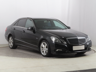 Mercedes-Benz E, 2009