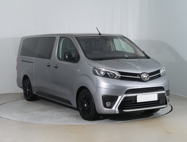 Toyota Proace Verso 2022