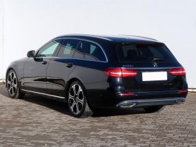 Mercedes-Benz E - 2018