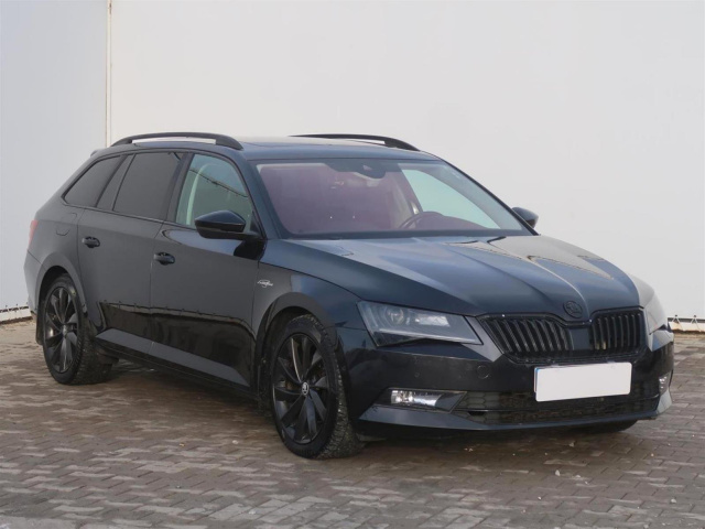 Škoda Superb 2016