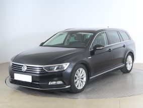 Volkswagen Passat - 2015