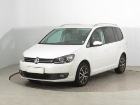 Volkswagen Touran - 2015