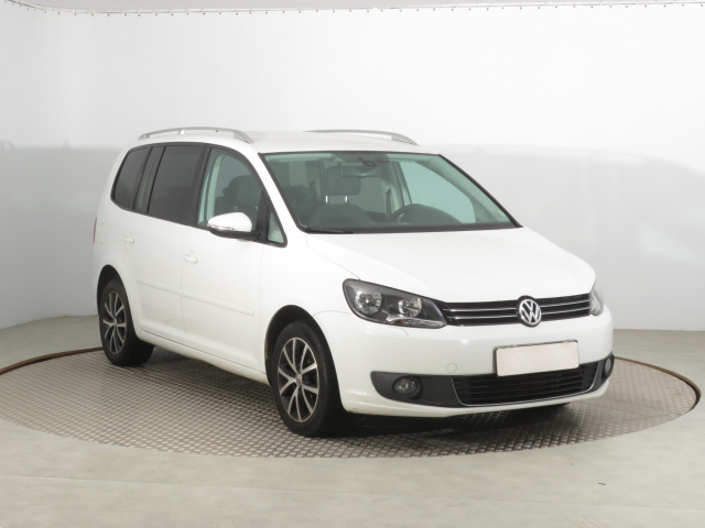 Volkswagen Touran 2015