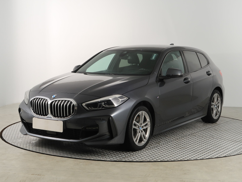 BMW 1, 2020