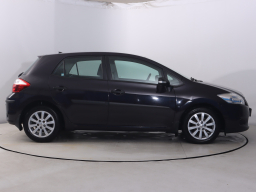 Toyota Auris 2010
