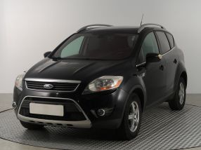 Ford Kuga - 2010