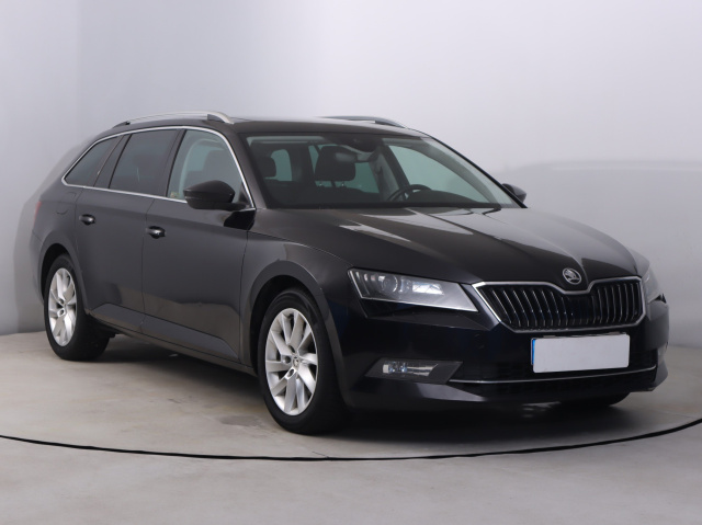 Škoda Superb 2017