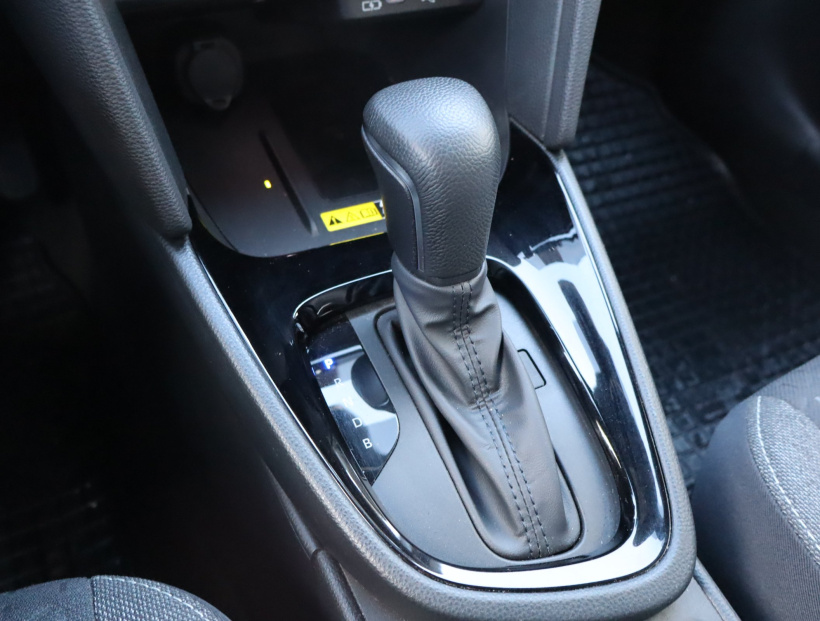 Toyota Yaris Cross, 2025