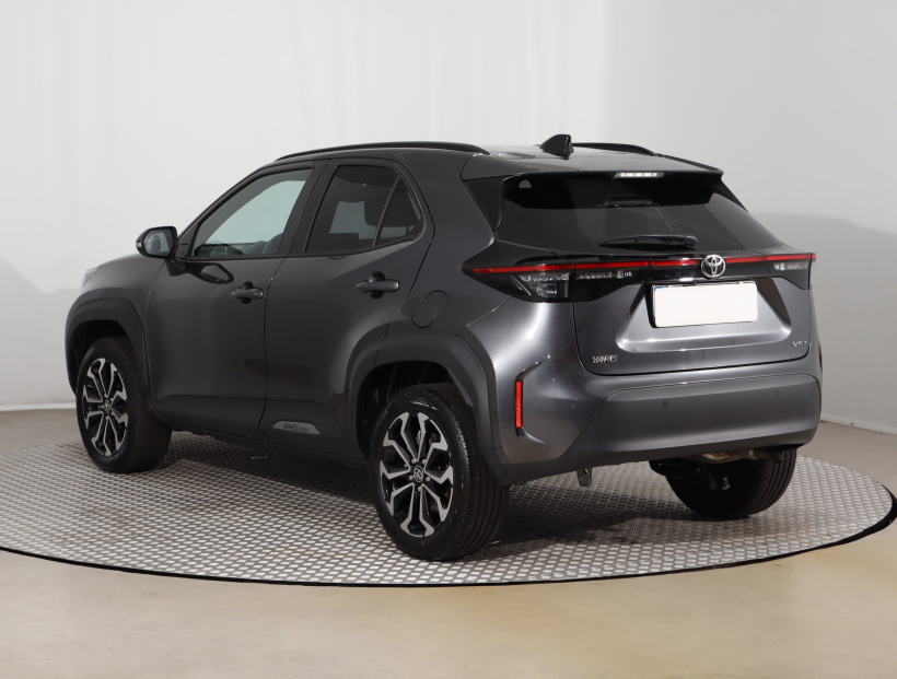 Toyota Yaris Cross, 2025