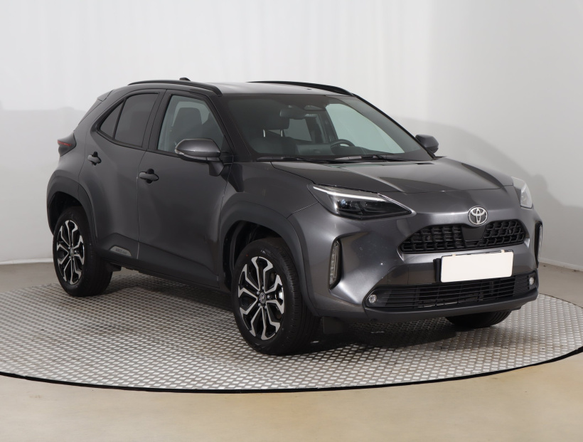 Toyota Yaris Cross, 2025