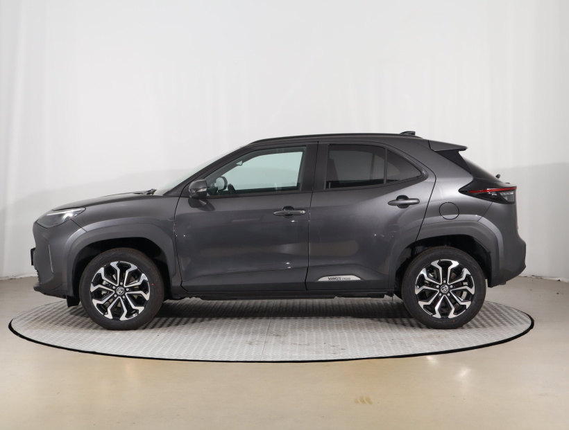 Toyota Yaris Cross, 2025