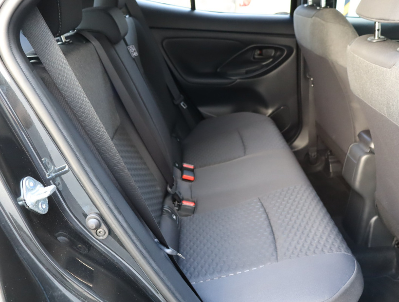 Toyota Yaris Cross, 2025