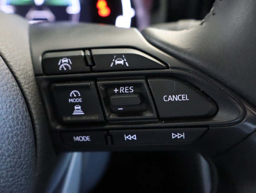 Toyota Yaris Cross, 2025