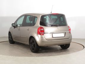 Renault Modus - 2011