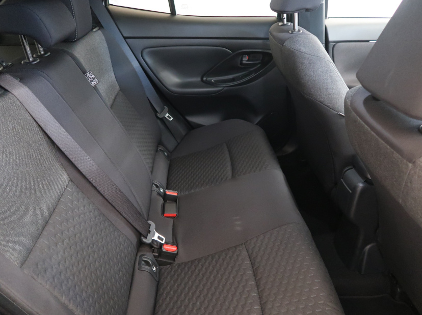 Toyota Yaris Cross, 2025