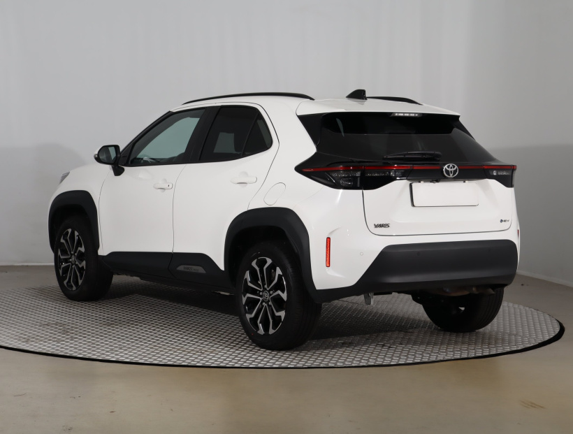 Toyota Yaris Cross, 2025