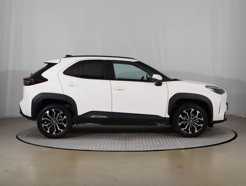 Toyota Yaris Cross, 2025