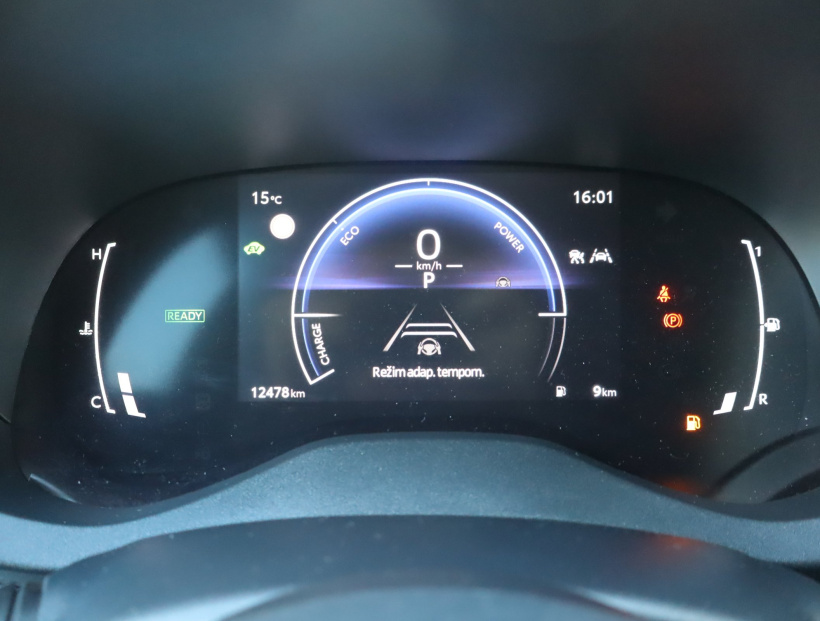 Toyota Yaris Cross, 2025