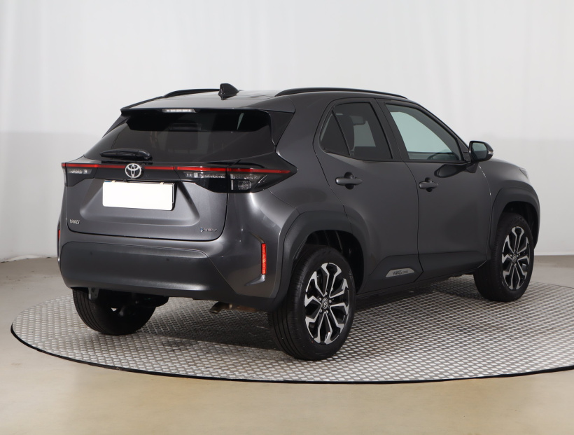 Toyota Yaris Cross, 2025