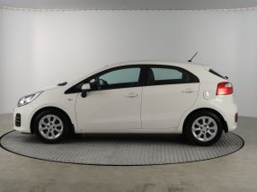 Kia Rio - 2016