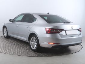 Skoda Superb - 2015