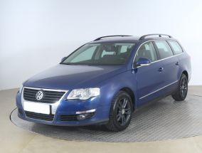 Volkswagen Passat - 2009
