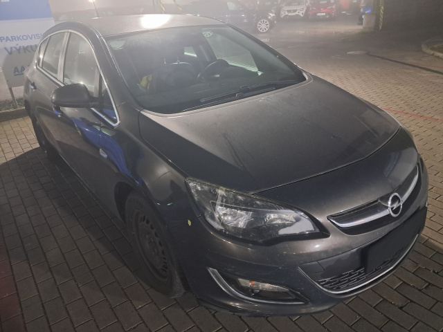 Opel Astra 2013