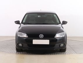 Volkswagen Jetta - 2012