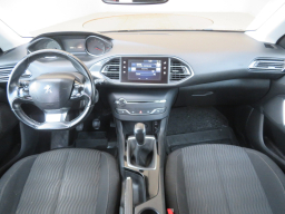 Peugeot 308 2016