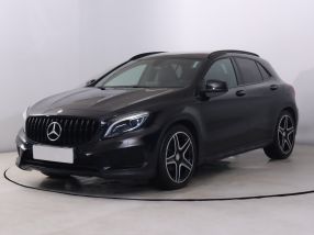 Mercedes-Benz GLA - 2016