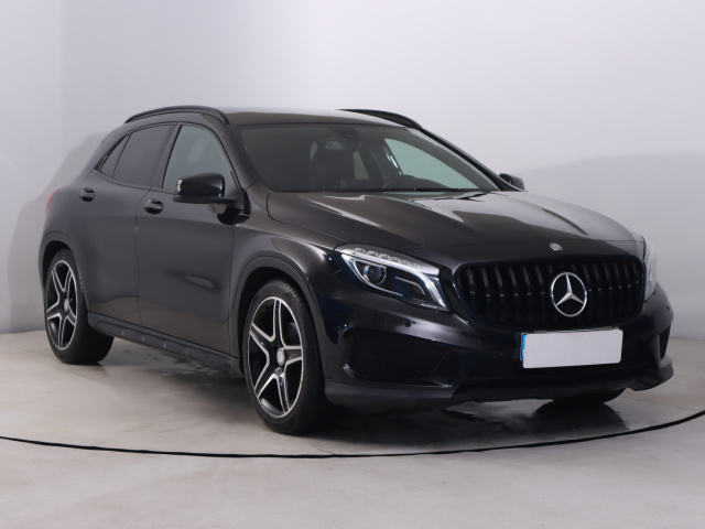 Mercedes-Benz GLA 2016