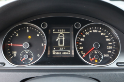 Volkswagen Passat 2011