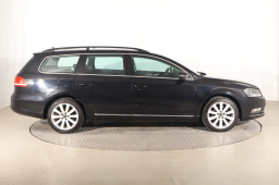 Volkswagen Passat 2011