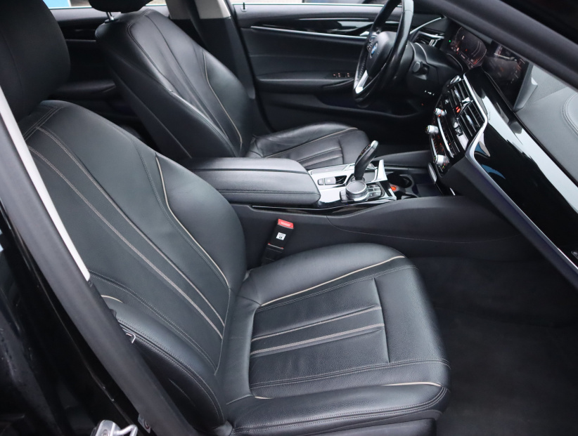 BMW 5, 2019