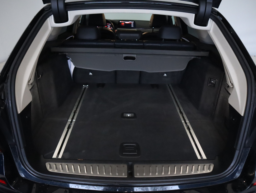 BMW 5, 2019
